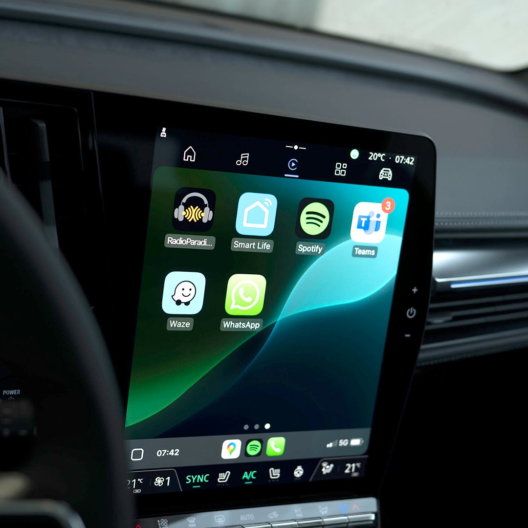Nový Mitsubishi Eclipse Cross BEV - bezdrôtové Android Auto / Apple CarPlay